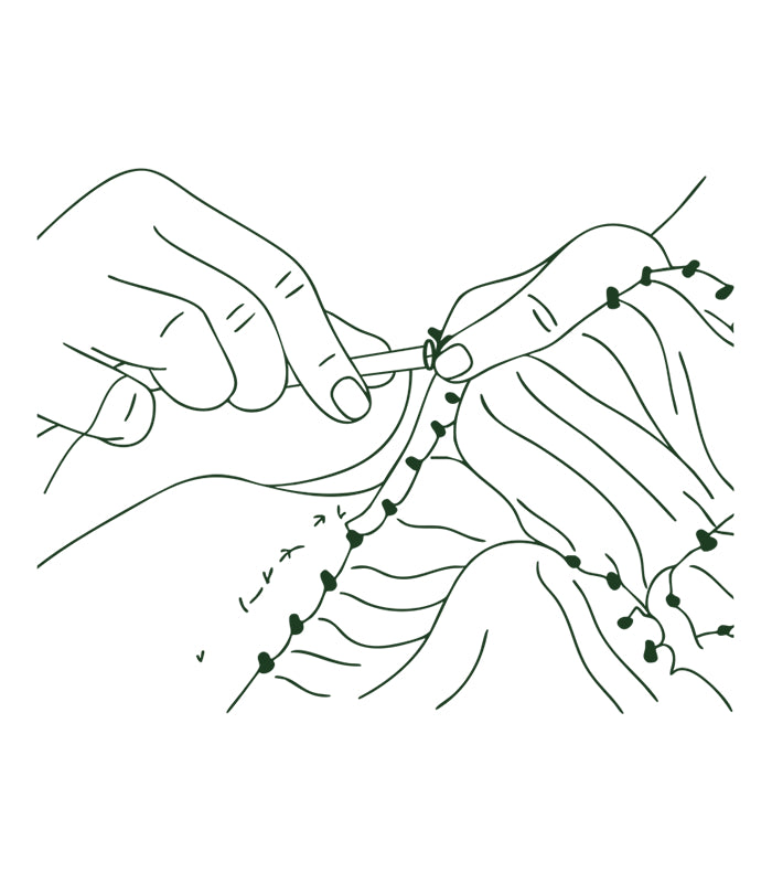 2_knoting_fabric.jpg